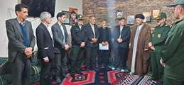 استاندار با همراهی فرماندهان ارشد استان با خانواده دو شهید جدید دیدار کرد